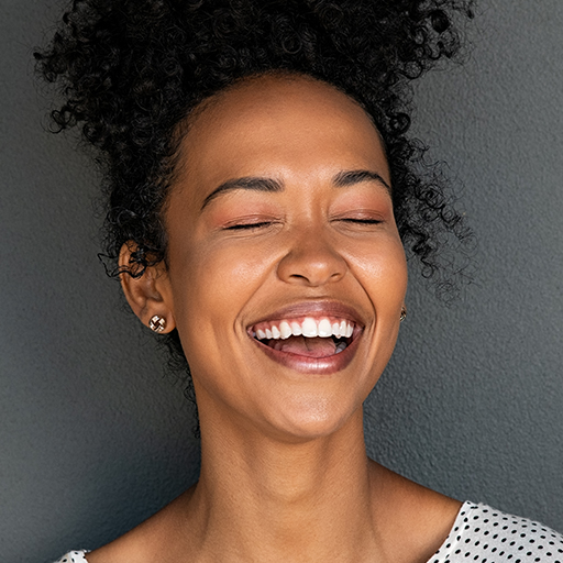 black-carefree-woman-laughing-QY76GB7.jpg black-carefree-woman-laughing-QY76GB7.jpg